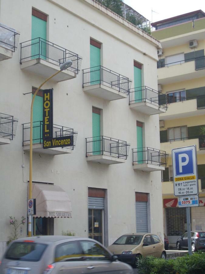 Hotel San Vincenzo Soverato Marina Exterior photo